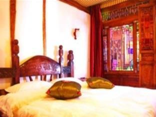 Jiuwei Life Courtyard Inn Lijiang  Buitenkant foto